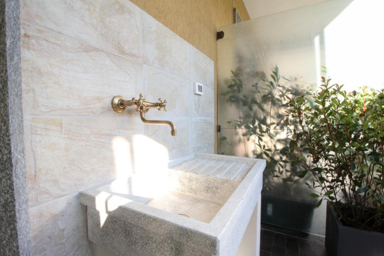 Apartamento Parrots & Palms Bordighera Exterior foto