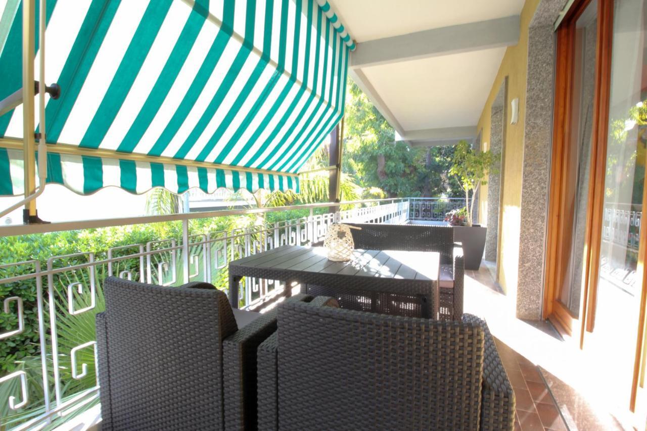 Apartamento Parrots & Palms Bordighera Exterior foto
